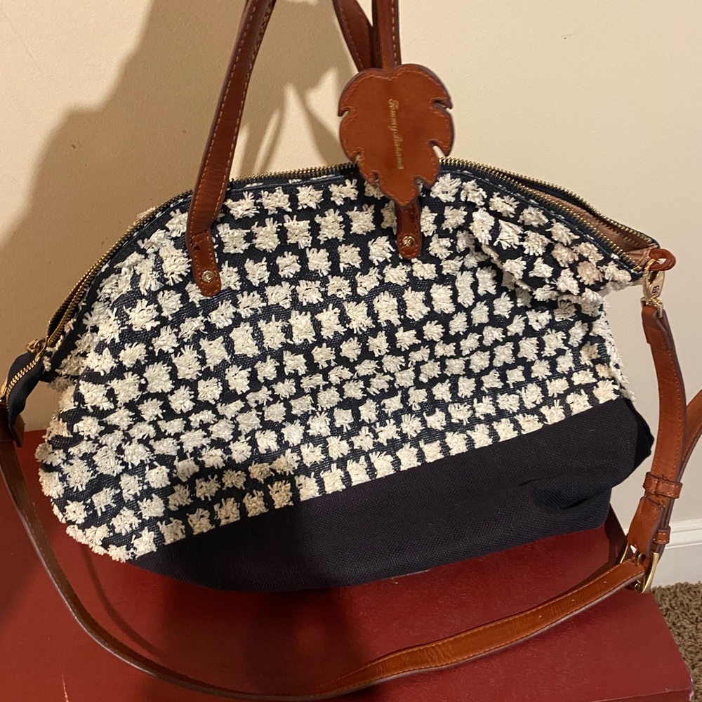Tommy Bahama bag purse